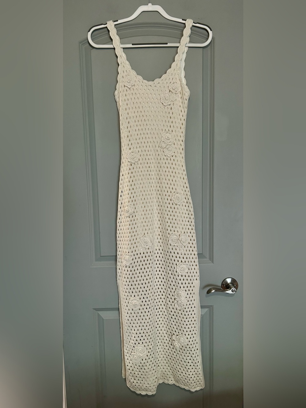 NWT Saltwater LUXE Cream Crochet Floral Appliqué Maxi Dress Size Small - Picture 5 of 6